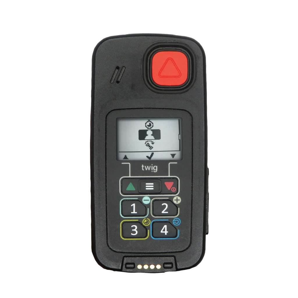 Odolný detektor pádu TWIG One s modulem Mandown pro těžký průmysl